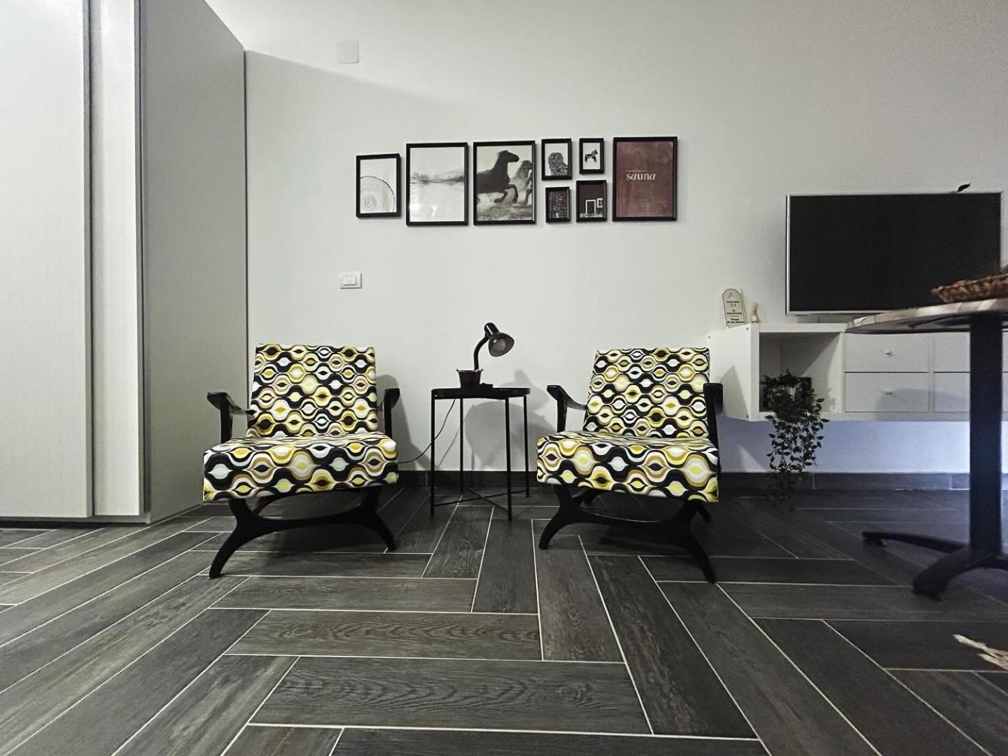 Apartment Tic *